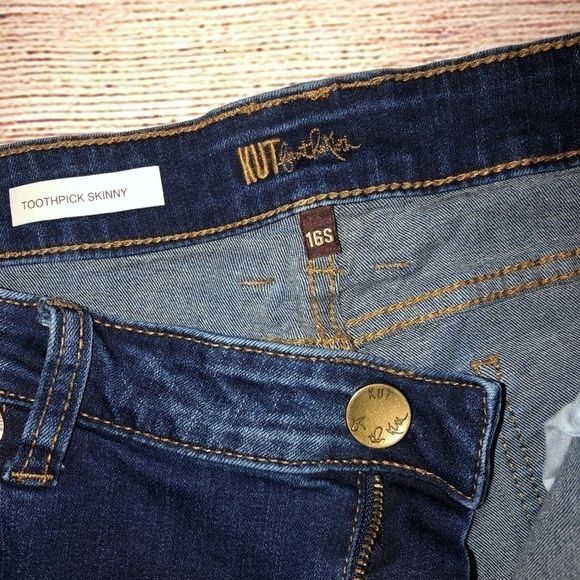 Kut from the Kloth Toothpick Skinny Jeans - Picture 3 of 10